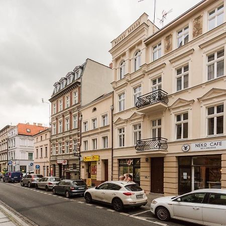 Metropolis Apartment Торунь Экстерьер фото