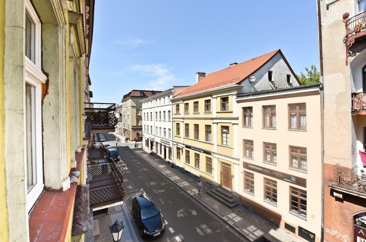Metropolis Apartment Торунь Экстерьер фото
